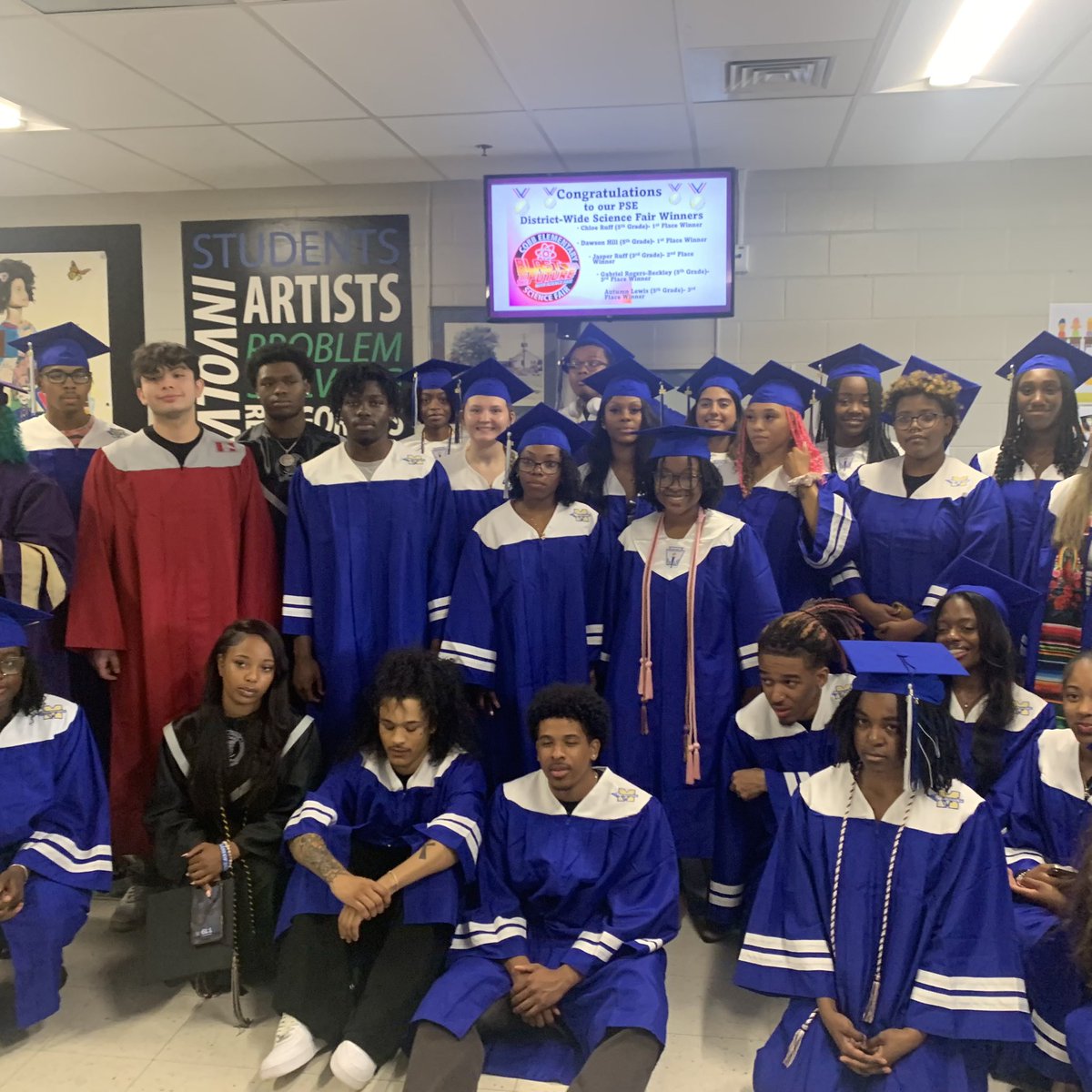 KenyattaFred1's tweet image. Full circle moment❤️ My first group of students at Powder Springs as an AP graduate this year! #lovetoleadhere! 
#PSEistheplacetobe @PowderSpringsES @HillgroveWBL @McEachernHigh