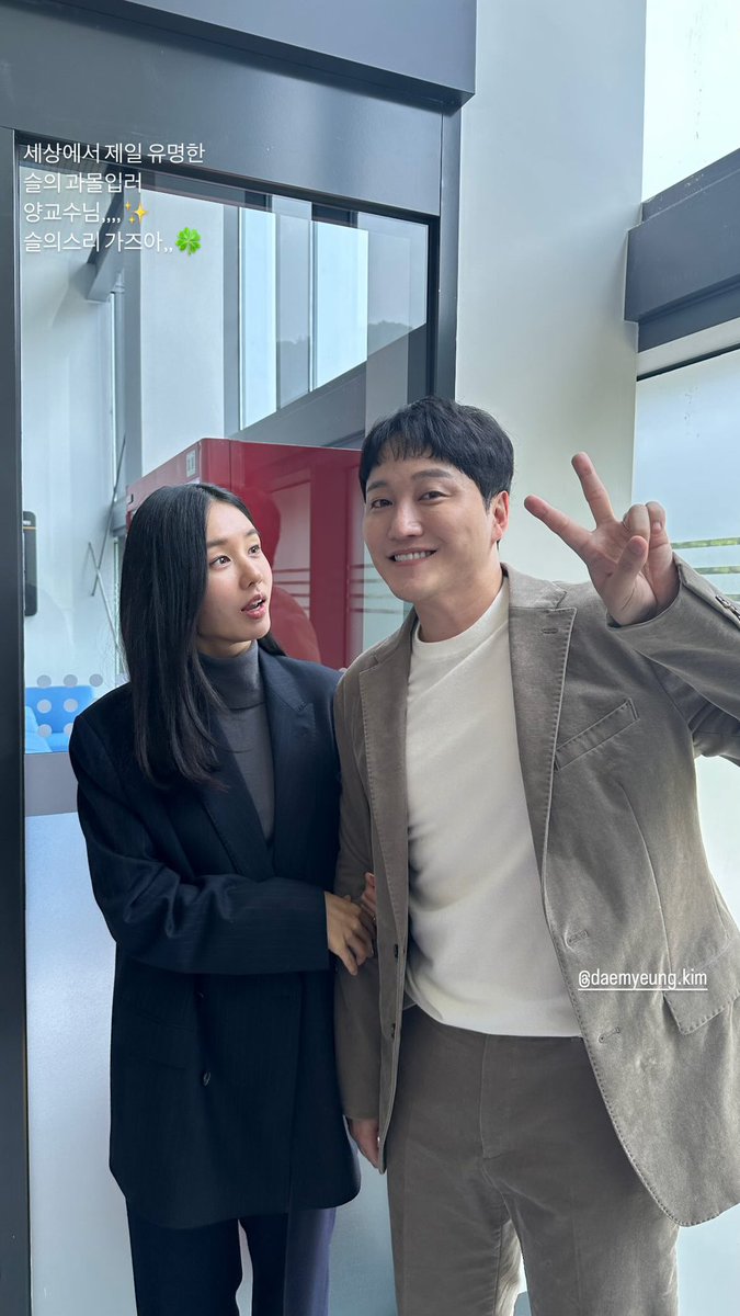 acamelliablooms's tweet photo. ชิปเปอร์กมกมมิชชั่นคอมพลีทแล้วคับ🐻🧡 #gomgomcouple https://t.co/WWgvchXULJ