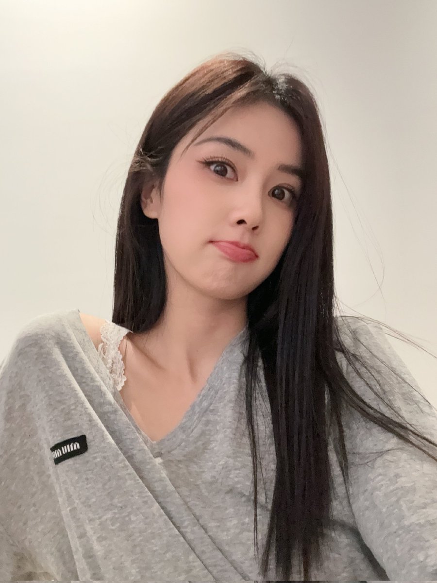 ยัยน่ารัก 
#ไป๋ลู่ #BaiLu #白鹿