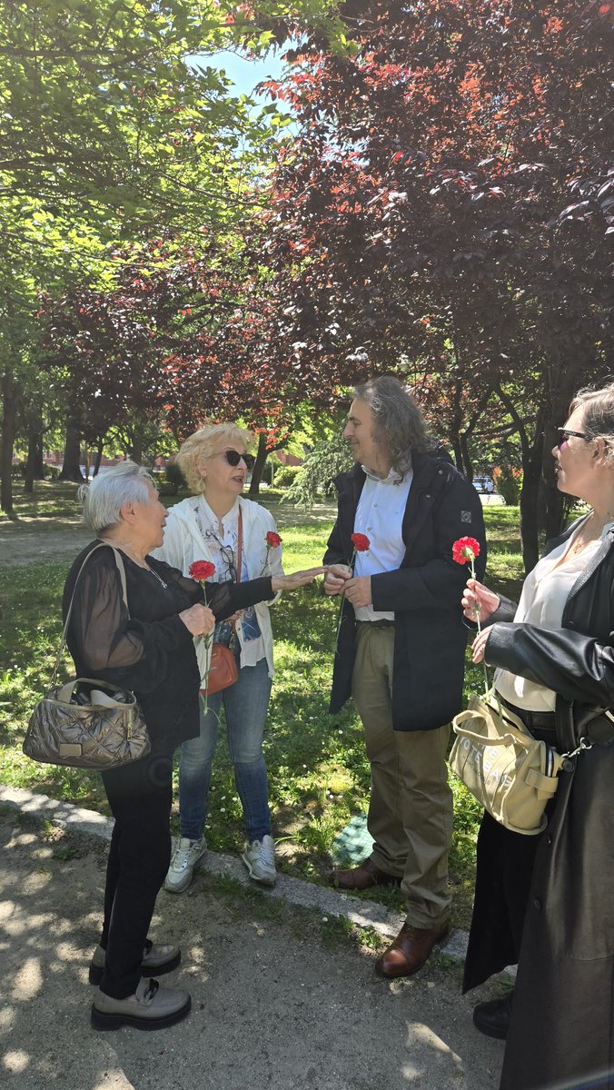 Asociación Centro Cultural Trece Rosas tweet media
