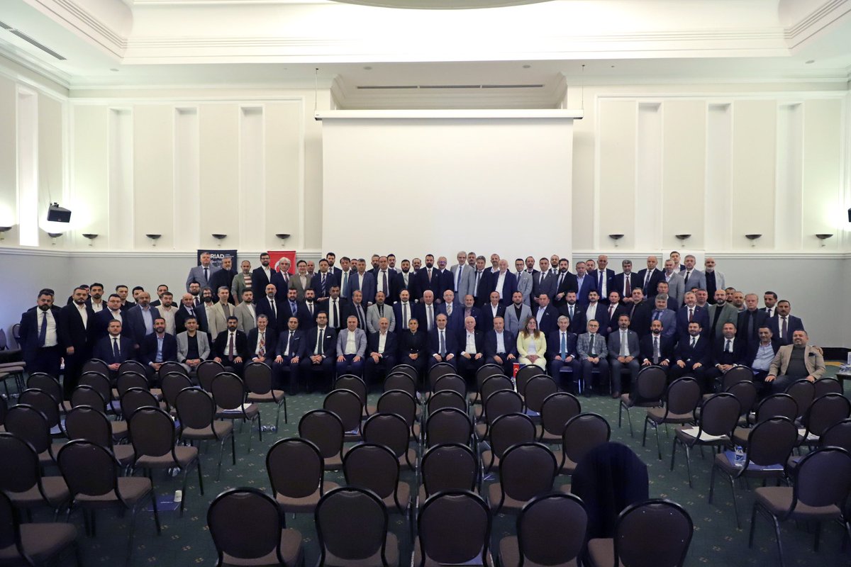 tanerhan65's tweet photo. ASRİAD Van Şubesi olarak yönetim kurulu üyelerimizle birlikte Kızılcahamam’da düzenlenen III. Meclis Toplantısına katıldık.
“Küreselden Yerele” vizyonuyla yapılan bu kıymetli buluşma, teşkilatlarımızın geleceği adına umut verici bir atmosfer sundu.
Birlikte güçlüyüz.
#ASRİADÜçüncüMeclis #Teşkilatlanma #ÖnceNitelik