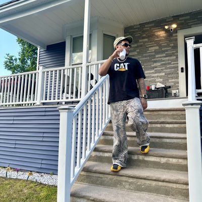 StepDaddyAngel's tweet image. #NewProfilePic