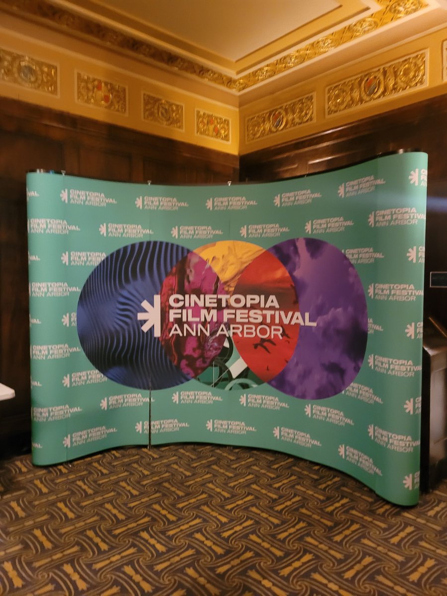 yesnodetroit's tweet image. Day 1 of #Cinetopia Film Festival for me is in the books! I&apos;m seeing two more movies today, and I saw four yesterday. 

Check back soon for my reviews! 

#AnnArbor #movies #films