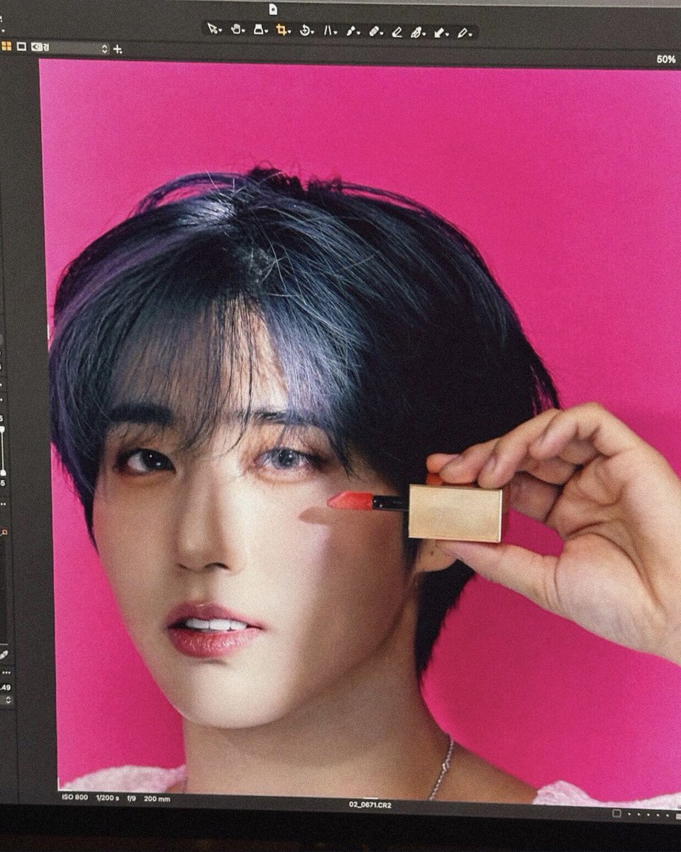 ♣️ #𝖱𝖠𝖲𝖳𝖠𝖸_𝖭𝖠𝖳𝖨𝖮𝖭
💬 𝗛𝗔𝗥𝗨 just posted

Surprise, my new hair isn’t just for fun. 👀

We’ve been working on something special – a magazine photoshoot! You’ll get to see this new look in a whole new light, can’t wait for you all to see it. 📸