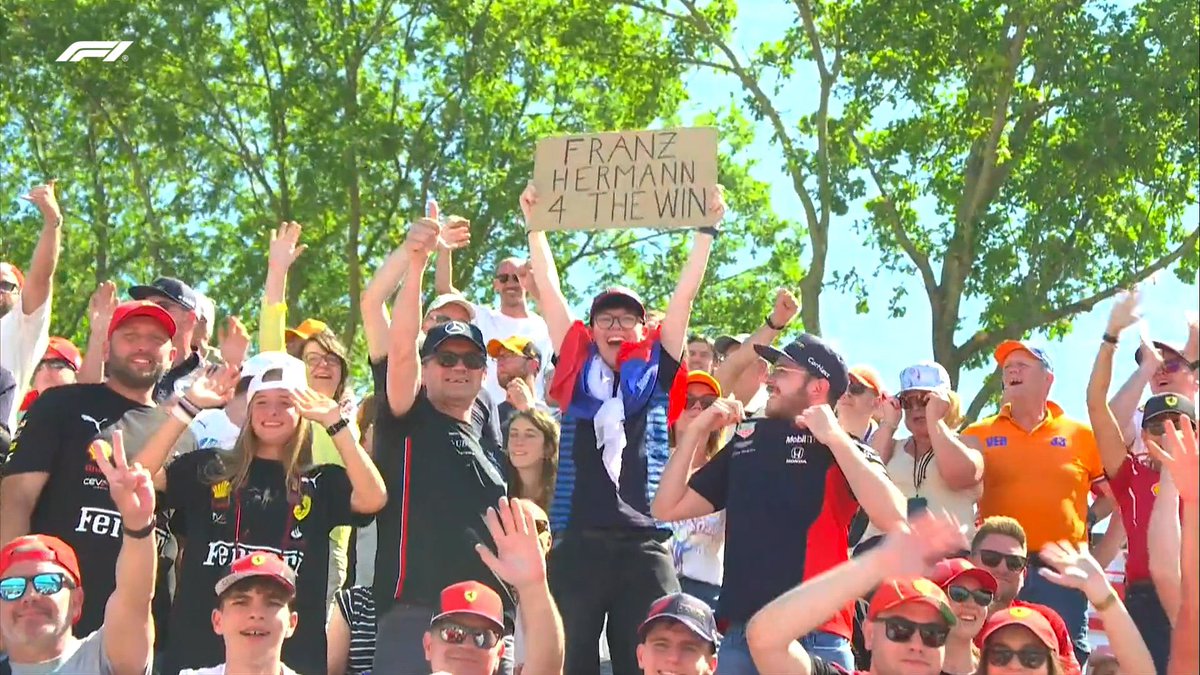F̶r̶a̶n̶z̶ ̶H̶e̶r̶m̶a̶n̶n̶
Max Verstappen ganó el Gran Premio de Emilia-Romagna 🇮🇹