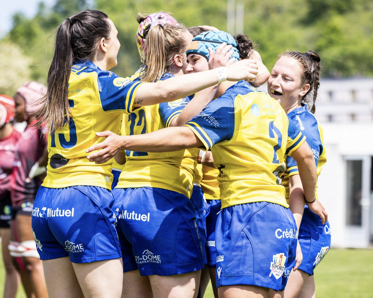 ASMOfficiel's tweet photo. VICTOIRE 57 à 7 des Filles de l’ASM Rugby Féminin face à Bobigny.
Les Auvergnates disputeront la semaine prochaine les demi-finales @Elite1Feminine
#OneASM #YellowArmy https://t.co/CPJ4yKAvdo