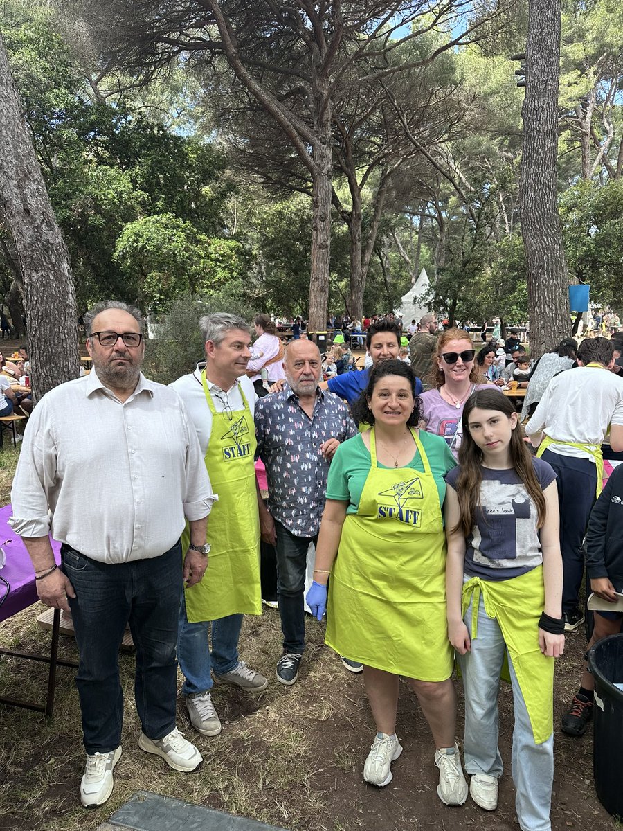 CACHALOTS  SIX FOURS tweet media