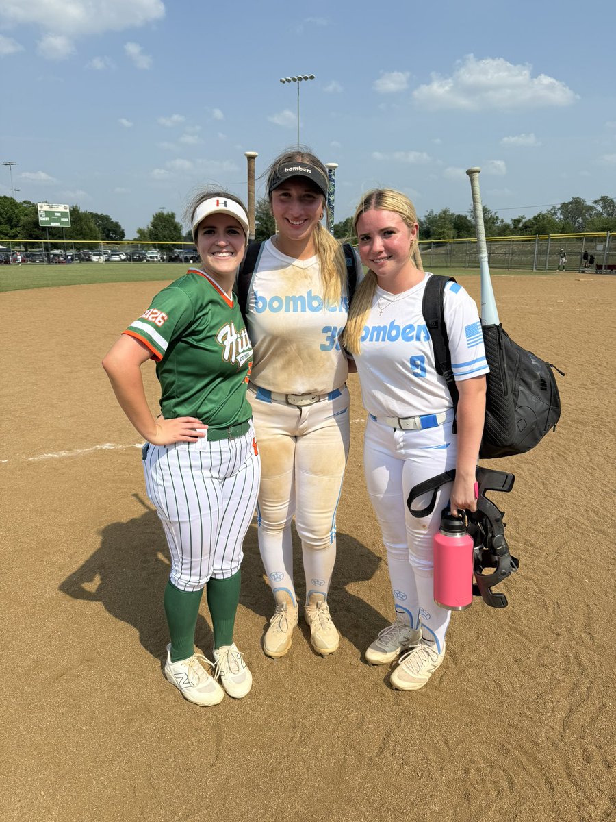 Love getting to see my girls play! Up next….Senior Season…💪🏼🥎 <a href="/BrandeisSB/">Brandeis Softball</a> #Team18