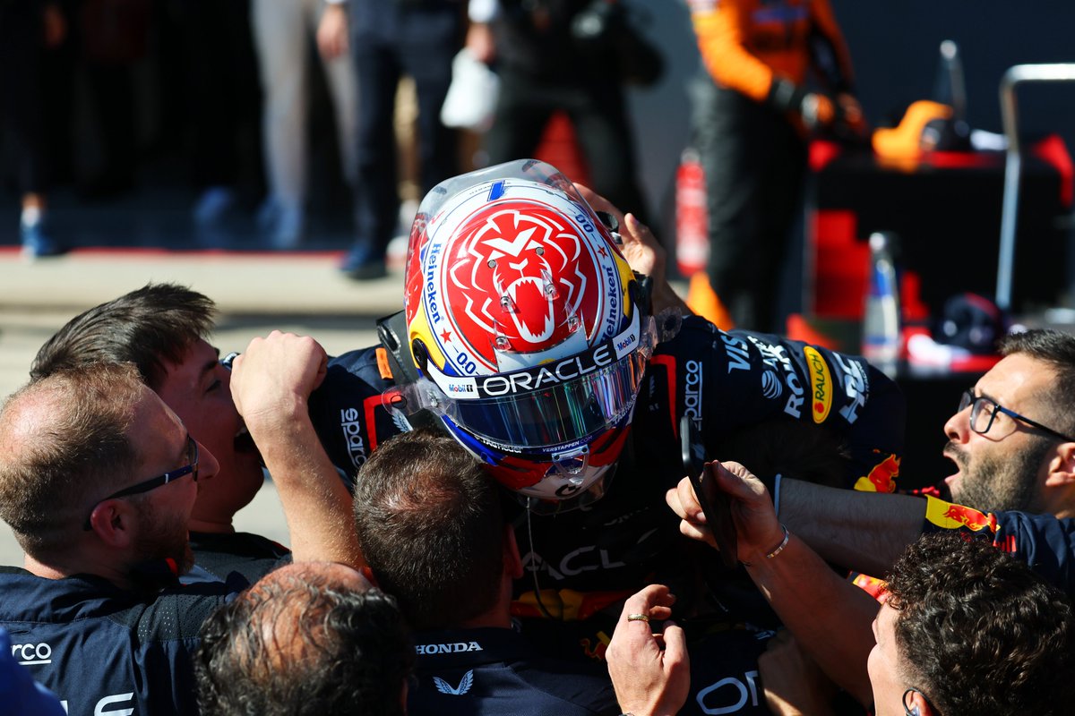 F1's tweet photo. Jubilation for Max and @redbullracing 🥳

#F1 #ImolaGP https://t.co/aUoBC66W6e
