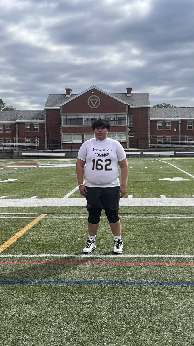 AidenRT56's tweet photo. Some videos from the ua next camp @UANextFootball @UnderArmour https://t.co/mfpXamryBh