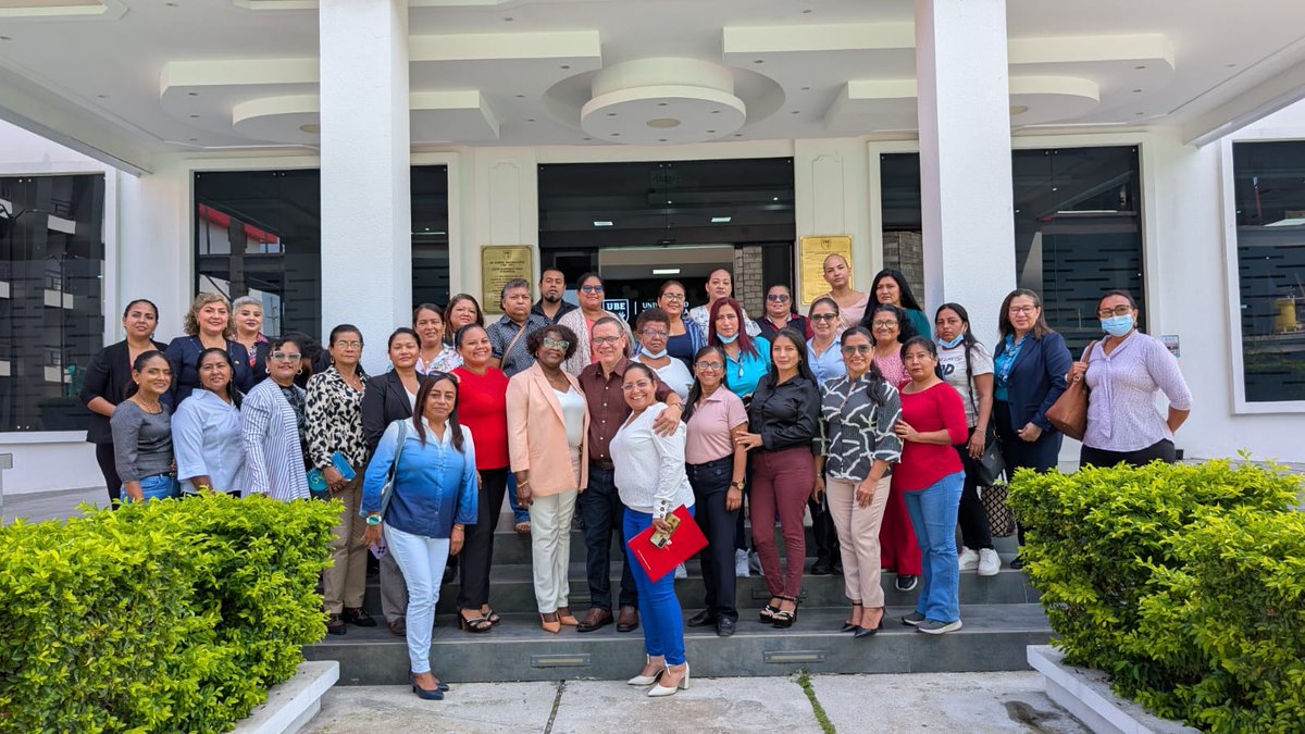 Continúan acciones de la Mesa de Gobernanza para el Fortalecimiento de la Gestión Educativa en #Durán, arrancamos ciclo de talleres para la formación de la conducta, con docentes y padres de UEs del cantón <a href="/UbeEcuador/">UBE | Universidad Bolivariana Del Ecuador</a> <a href="/Educacion_Ec/">Ministerio de Educación, Deporte y Cultura</a> <a href="/EducacionZ8_Ec/">Educación Zona 8</a>  <a href="/ComunicacionEc/">Comunicación Ecuador 🇪🇨</a> <a href="/AlegriaCrespo/">Alegría Crespo Cordovez</a>