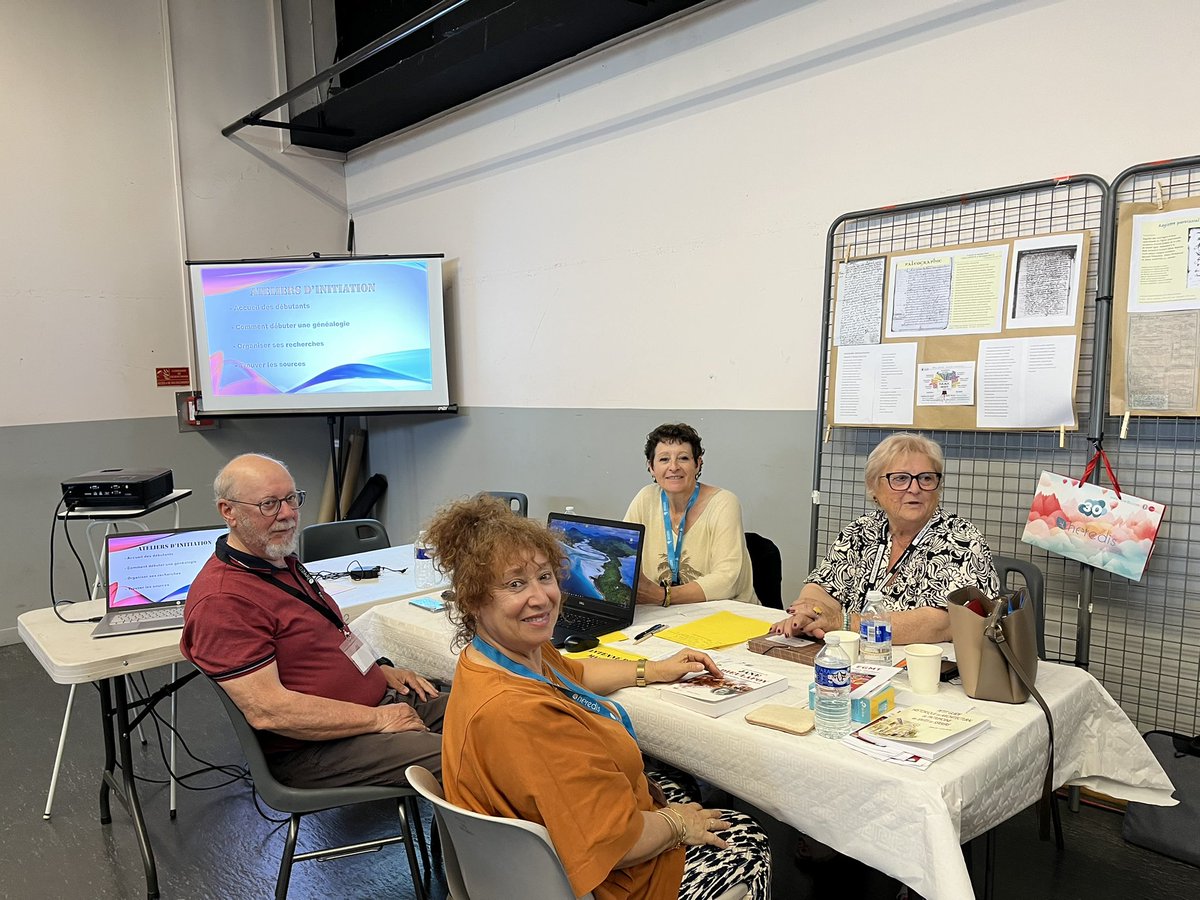 Succès de la 2ème édition du Salon de #Généalogie organisé salle Satgé par l’antenne de Muret de l’Entraide Généalogique du Midi Toulousain. 

Ravie de retrouver les collègues !

Merci aux organisateurs <a href="/Egmt_genealogie/">EGMT Généalogie</a> du siège et de #Muret.

<a href="/rfgenealogie/">RFGénéalogie</a> 

#histoire
#famille