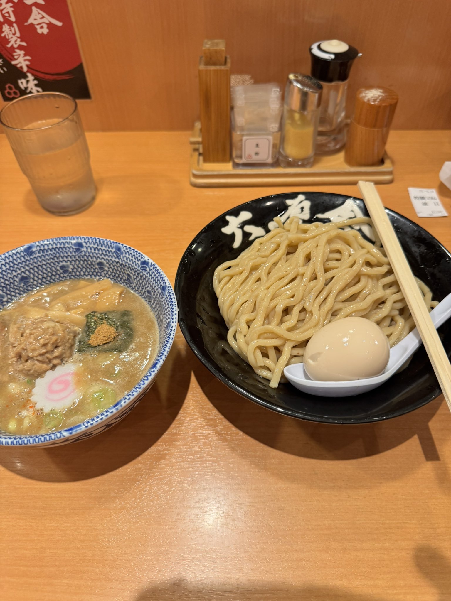 パプリカホテルです飯塚がほどほどにしゃべります