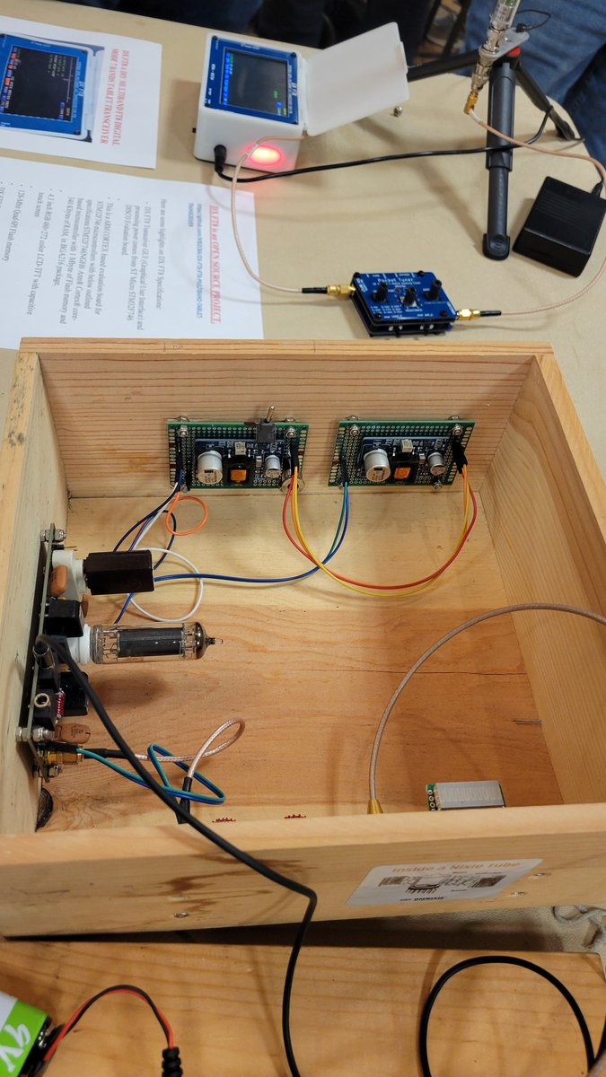 qrp_arci's tweet photo. Dan AI6XG wins "best of show" at Four Days in May with his radio containing technology through several decades, which he used on Summits on the Air expeditions. 
#fdim2025 #fourdaysinmay2025 #hamradio #qrp #hamradio #hamr #sota https://t.co/z8xUvHJBDp