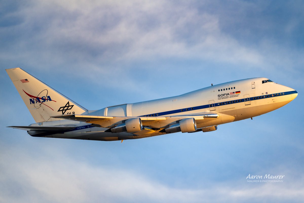 maurer8photo's tweet image. I really miss the days NASA Armstrong had more aircraft at Palmdale, especially SOFIA.  A 747SP with a telescope inside.  Incredible feat of engineering that accomplished some cool science!

#sofia #n747na #nasa