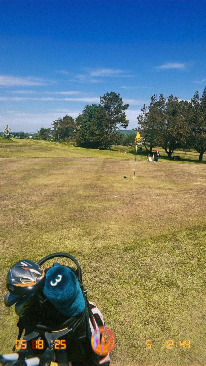 Golf szn is definitely back ⛳️🍺