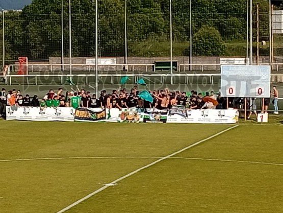 footballdonorte's tweet photo. Mugardos - O Val
Final de copa Ferrol
@mugarbeers https://t.co/YAOAyVlFVE
