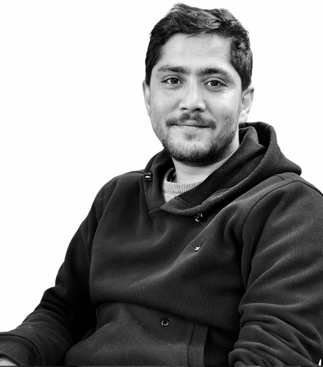 शब्द को ग्यारेन्टी लिन सक्छु तर बुझाइको होइन।
किनकि शब्द मेराे थियाे अनि बझाई .......