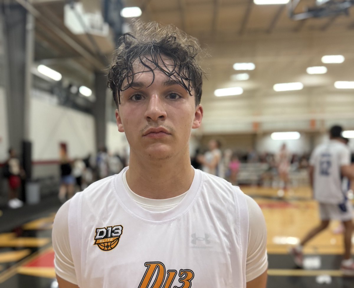 D13 Elite’s Aiden O’Leary continues his strong weekend with a 17 point game this morning against Stamp Squad. 

Matt Barton had a big game as well, finishing with 16 points. 

#ATLJAM