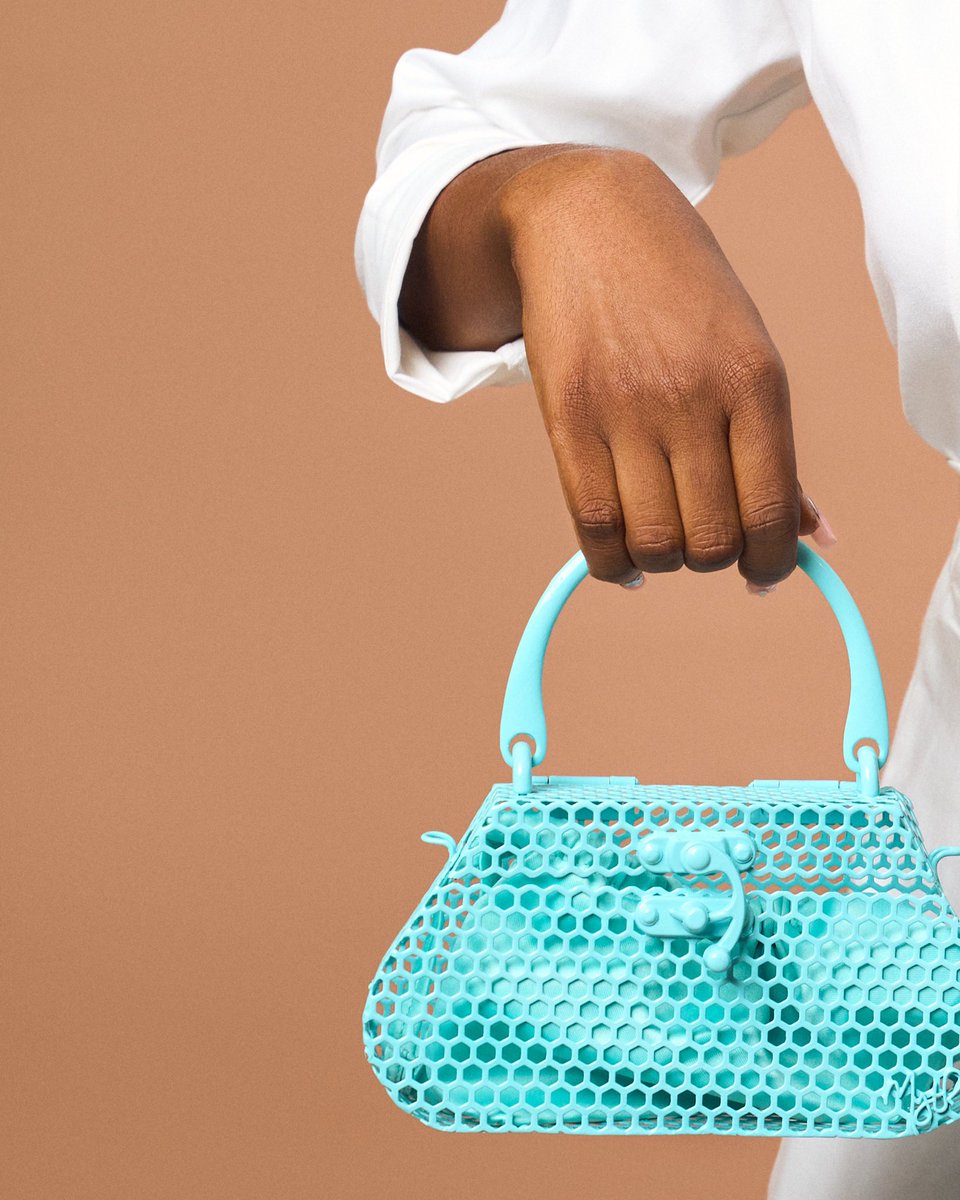 WeAreMythHouse's tweet photo. She’s not here to shout —
But she’s here. Calm, confident, and quietly captivating.
The MUTED Collection.
2 styles. 3 sizes. 5 colourways.
Endless ways to style.
#Muted #MYTHMuted #MYTH #MustHave #LuxuryAccessory #MYTHHouse #mythmuse https://t.co/GFISO4DIq3