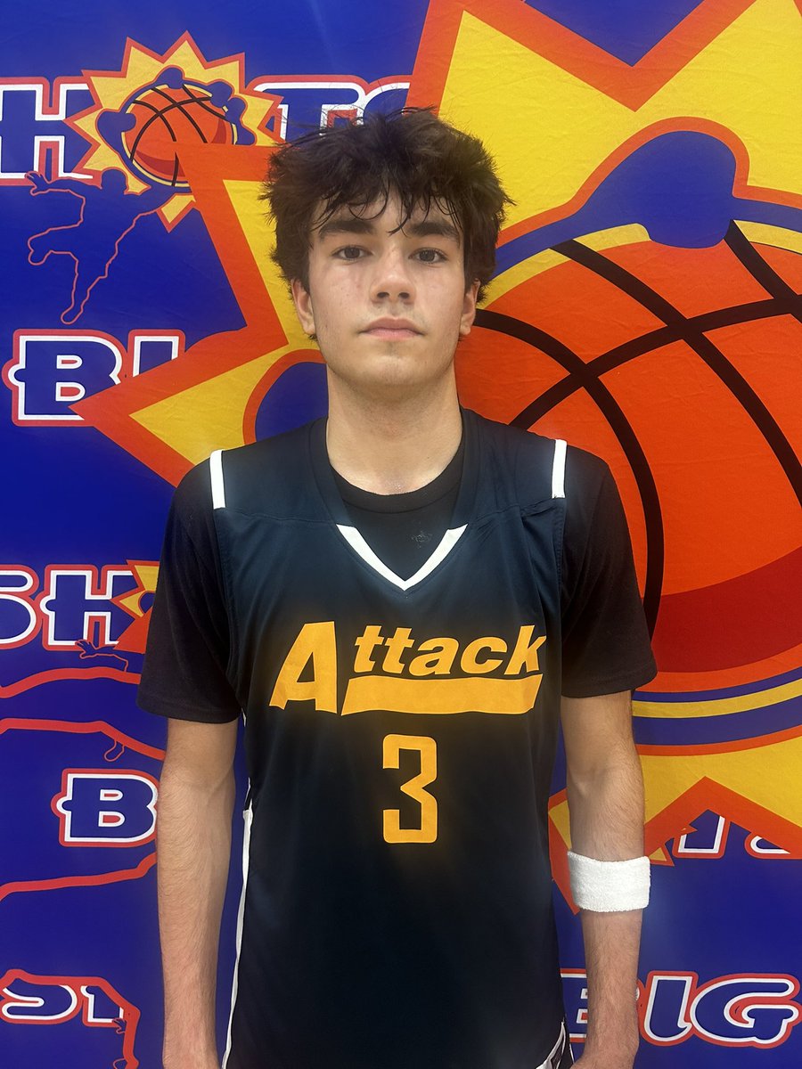 #BIGSHOTS
#CarolinaRiseOpen

17U
Bigger Than Basketball-50
#1 J’Khai Wade-10

North Raleigh Attack-32
#3 Chase Olgine-18

<a href="/BigShotsGlobal/">BIG SH🏀TS</a>