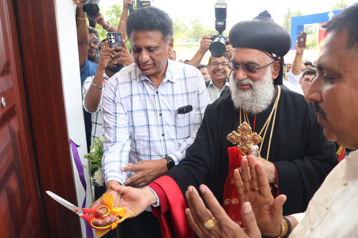 drmcsudhakar's tweet image. Inaugurated and extended best wishes for the newly built Jacobite Syrian Orthodox Church in Yelahanka, Bengaluru.
Elders and members of the community were present on this special occasion.

#JacobiteChurch #Bangalore #CommunityUnity