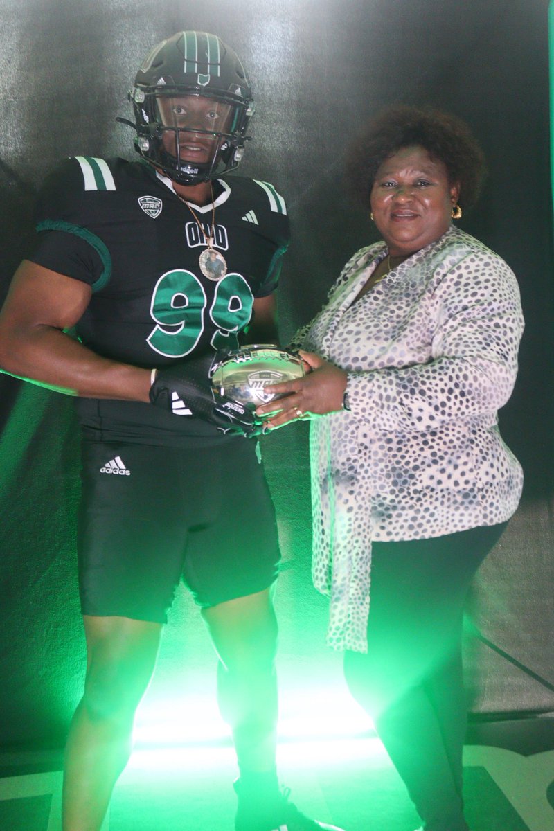 Piusodj_92's tweet image. Had a great time at Ohio thanks for having me⚫️🟢