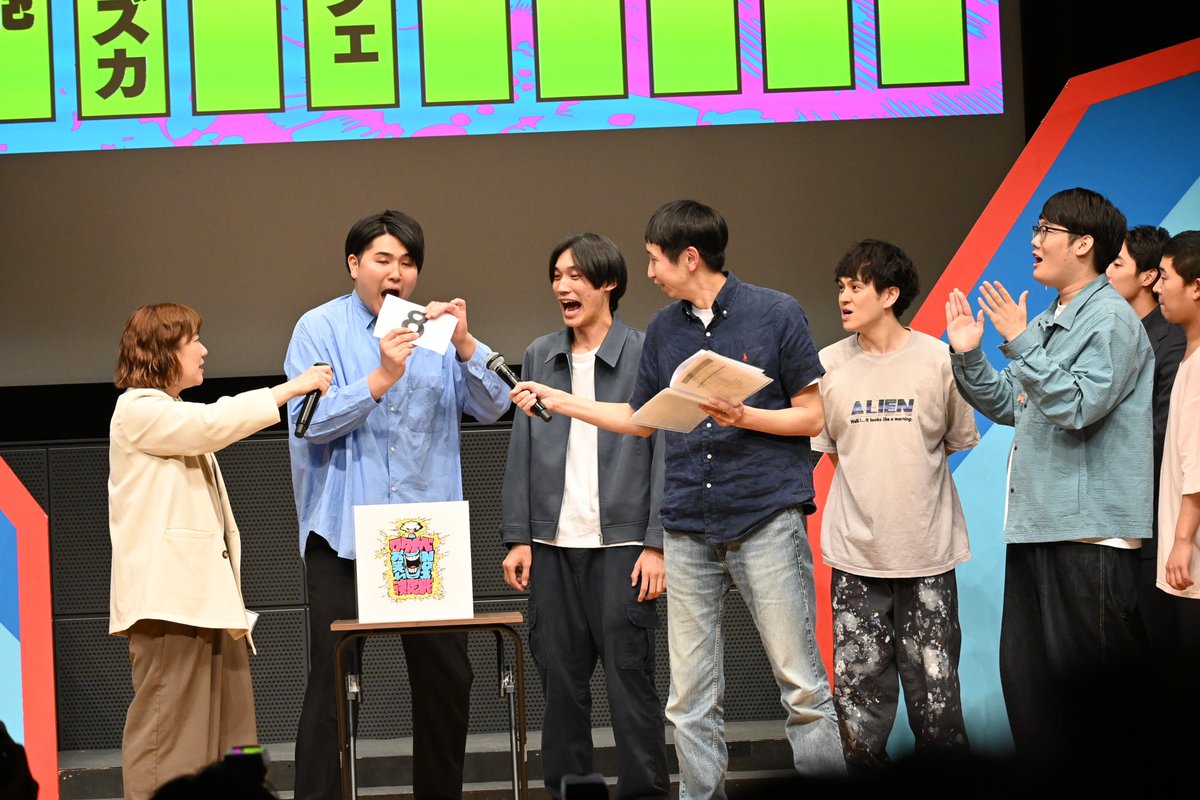 K915Cj's tweet image. #ワタナベお笑い
#リバーマン
ファイヤーサンダーさん当たりたくなさすぎて、対戦相手が決まってない8番を引いて落ち込むの面白すぎた