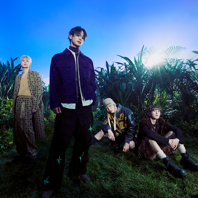 kchartsmaster's tweet photo. SHINee announces new album 'Poet l Artist.' Out on May 25th. https://t.co/MQdRp7OLKC