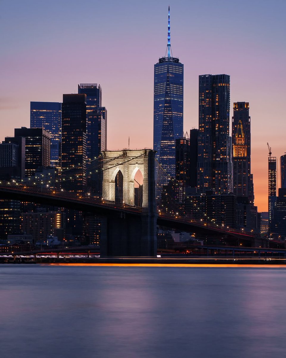 PrettyCitiesX's tweet photo. Brooklyn Bridge, New York https://t.co/6HregmmMzJ