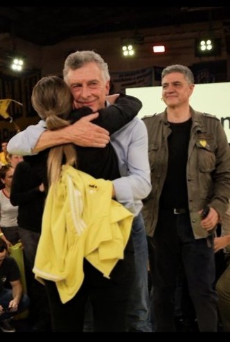 pblcabj's tweet image. Por TODO lo que se Hizo y por TODO lo que se hará.
Porque el PRO cambió la Ciudad y está CAMBIANDO LA POLÍTICA.
Boleta Única #FichaLimpia Sin pagar MILITANTES, Sin Candidatos testimoniales y SIN OPERETAS.
A Castigar la Vieja Política EN LAS URNAS
Hoy #SeVotaPRO
#EsConLospennato