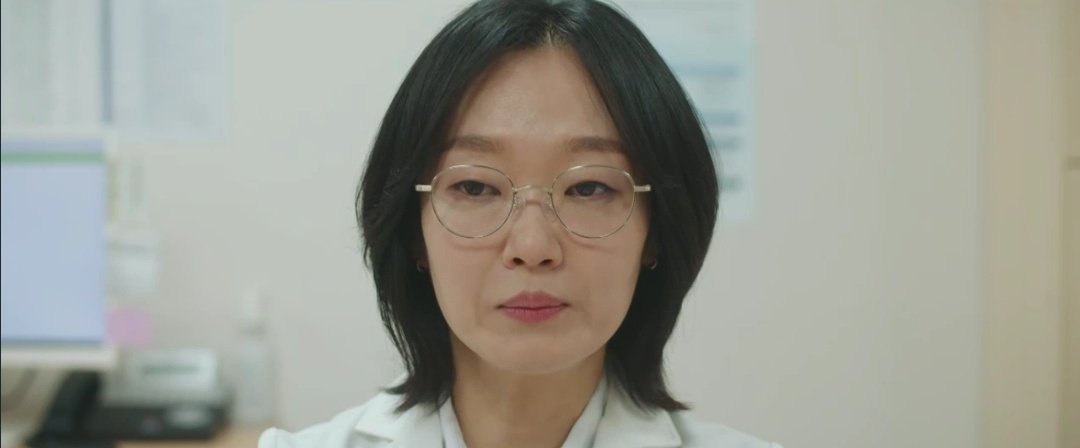 4iksong's tweet photo. Aside from the first year residents, she is my favorite character for this series. She is not even a witch at all😅 We love you, our hardworking Prof. Seo🥺🤍 #ResidentPlaybookEp12 https://t.co/SAyO6pGzMU