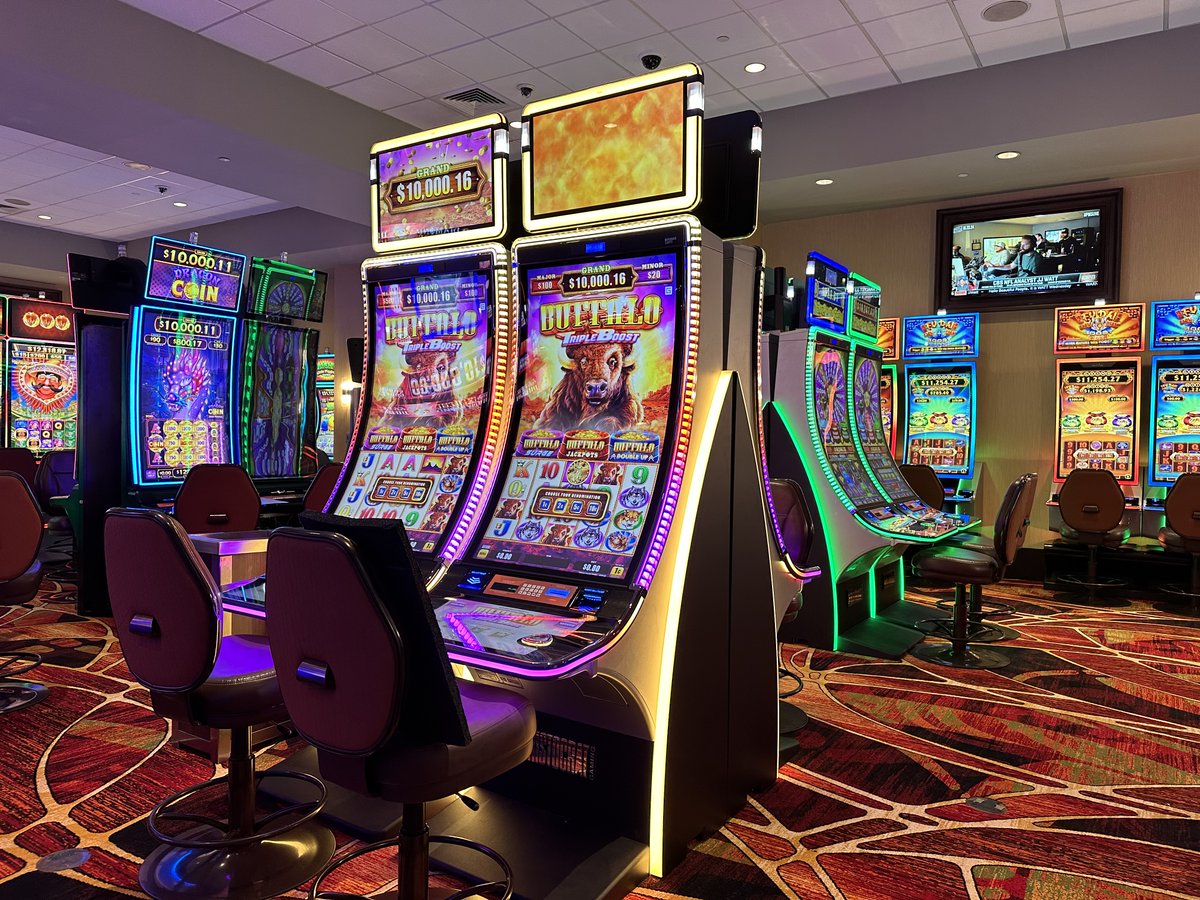 Sundays 🤝 Slots
The slots are 🔥🔥🔥 at Ameristar EC!