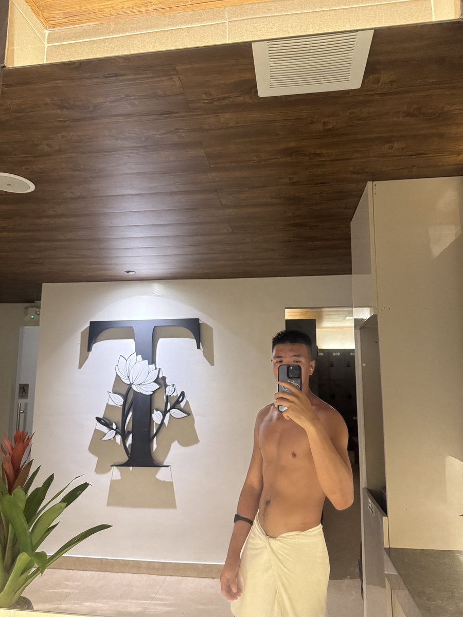 End week session 🫶🏻

T by <a href="/27shawspa/">27SHAW</a>