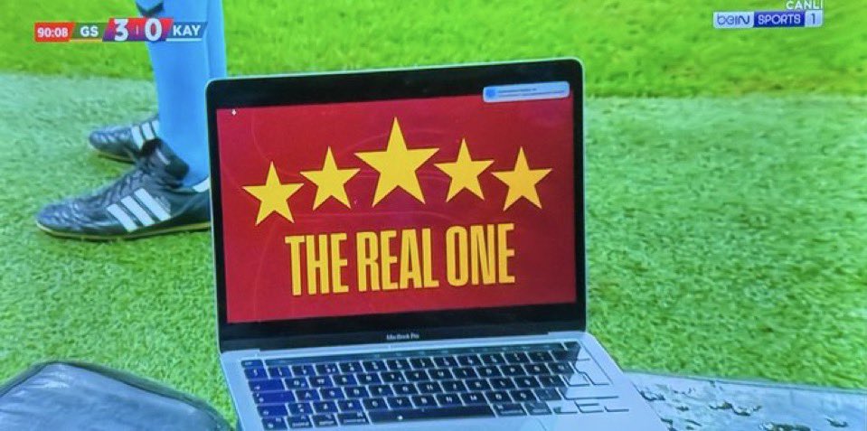 tolgaucbaglar's tweet photo. Şampiyon Galatasaray
The Real One
⭐️⭐️⭐️⭐️⭐️ https://t.co/2IsIm02cwi