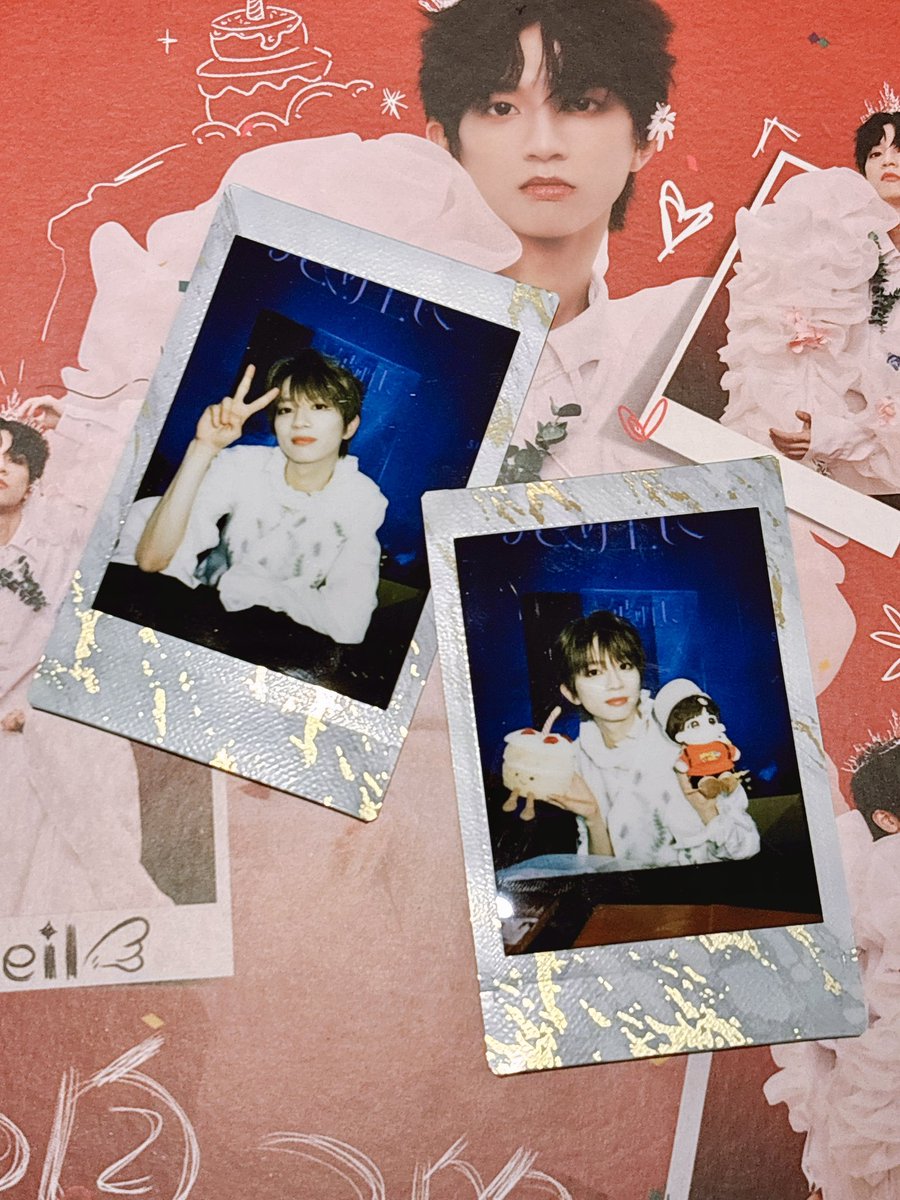 mmwinfin's tweet photo. went to his live concert in Guangzhou🥺brought this little bday cake to celebrate his 23rd✨
also here’s very important information: 
be sure to check out his dance cam he was just cute and sexy😭
#刘冠佑 #劉冠佑 #YooGwanWoo 
#유관우 https://t.co/1IYxCk0Du9
