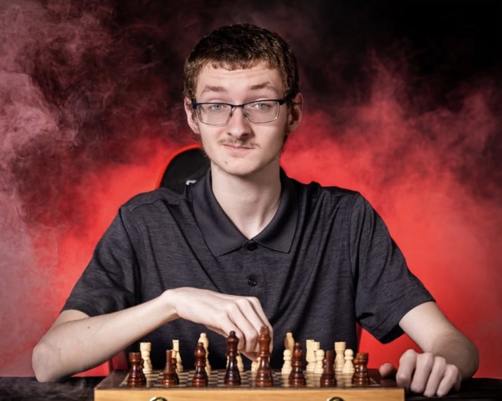 how incin rilla players feel after clicking fake out and pivot move for the 7th time in two turns