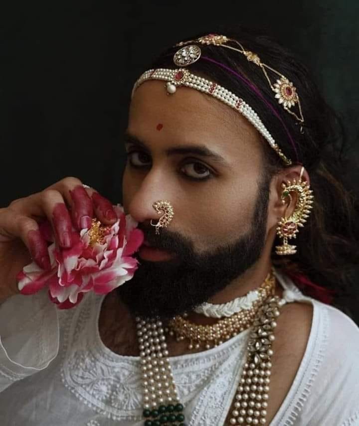 RasoolMohhamad_'s tweet photo. @Saurabh90421281 @KarishmaAziz_ तालीम हासिल करने बाला नबि का नेक बंदा आगे चलकर इस्लाम का नाम रौशन करता है जनाब https://t.co/Vr21aNk7zF