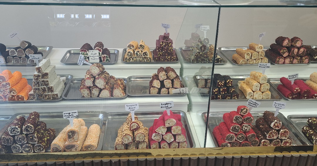 DowntownYonge's tweet photo. We could not be more ready to celebrate #WorldBakingDay today! 🍰 🧁 🍥 🥮 

Middle Eastern Delights at Ahmetzade? Japanese cheese confections at Uncle Tetsu’s, Hazukido, or Hitotoki? Or classic French pastries at Le Genie? 

Any chance of a World Baking Week? 🤩 

#DowntownYonge https://t.co/xp7JK17Xdu