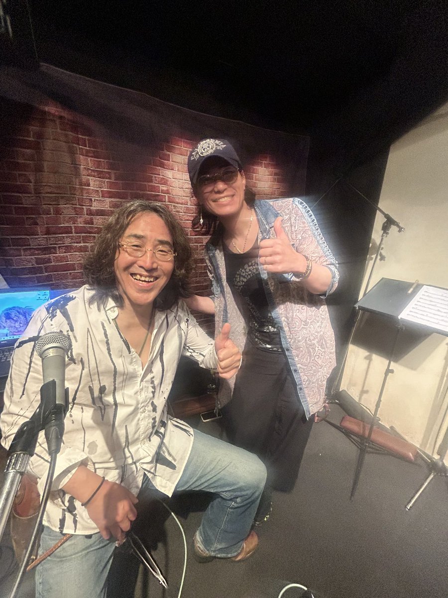 SAKURA_TOKI0526's tweet photo. Trefleは美しすぎて。
youngさんは変わらずカッケー親父でした✨
感動をありがとうございました🌸
そして
音楽食堂🎶夢弦さん、味のあるいい場所でした!
皆さんに感謝です🙏✨
クラシックとロックは
ハートで通じ、奇跡を生む‼️
#福山竜一
#長崎宏美
#Trefle
#三軒茶屋
#夢弦 https://t.co/WhHSb1VBpq