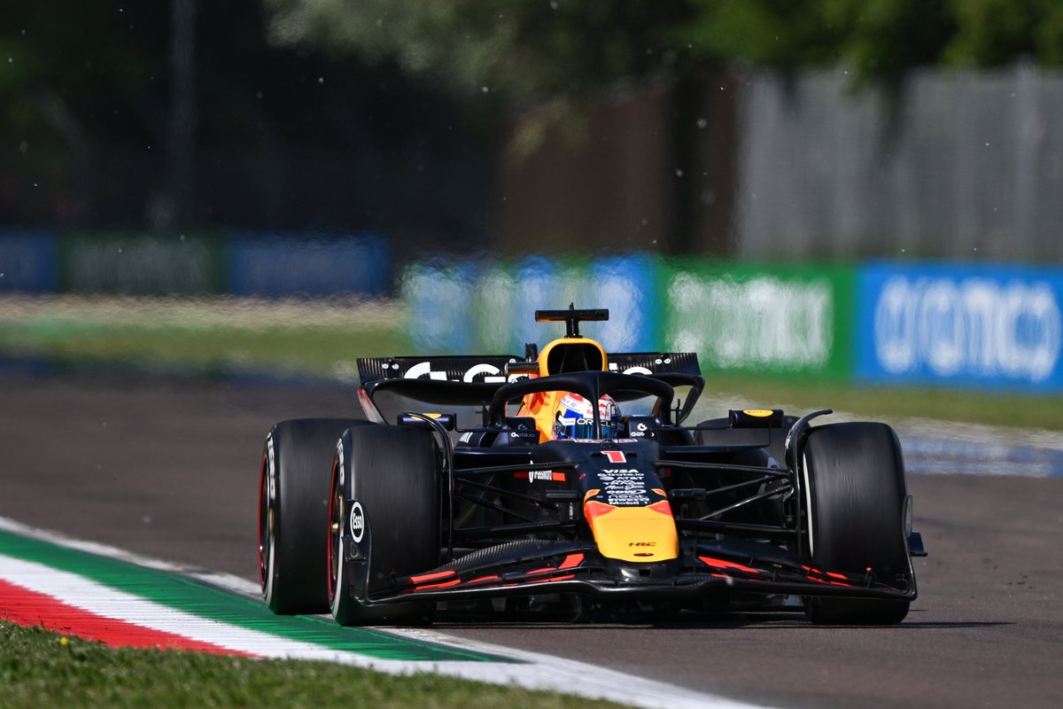 🇮🇹🗣️ | Helmut Marko: "I think the upgrades now have their full effect. We were actually the same or better than McLaren in terms of tyre wear. And Max did his laps. Then the safety car came at the end and there went the 18-second lead. We were a bit nervous, but then he pulled