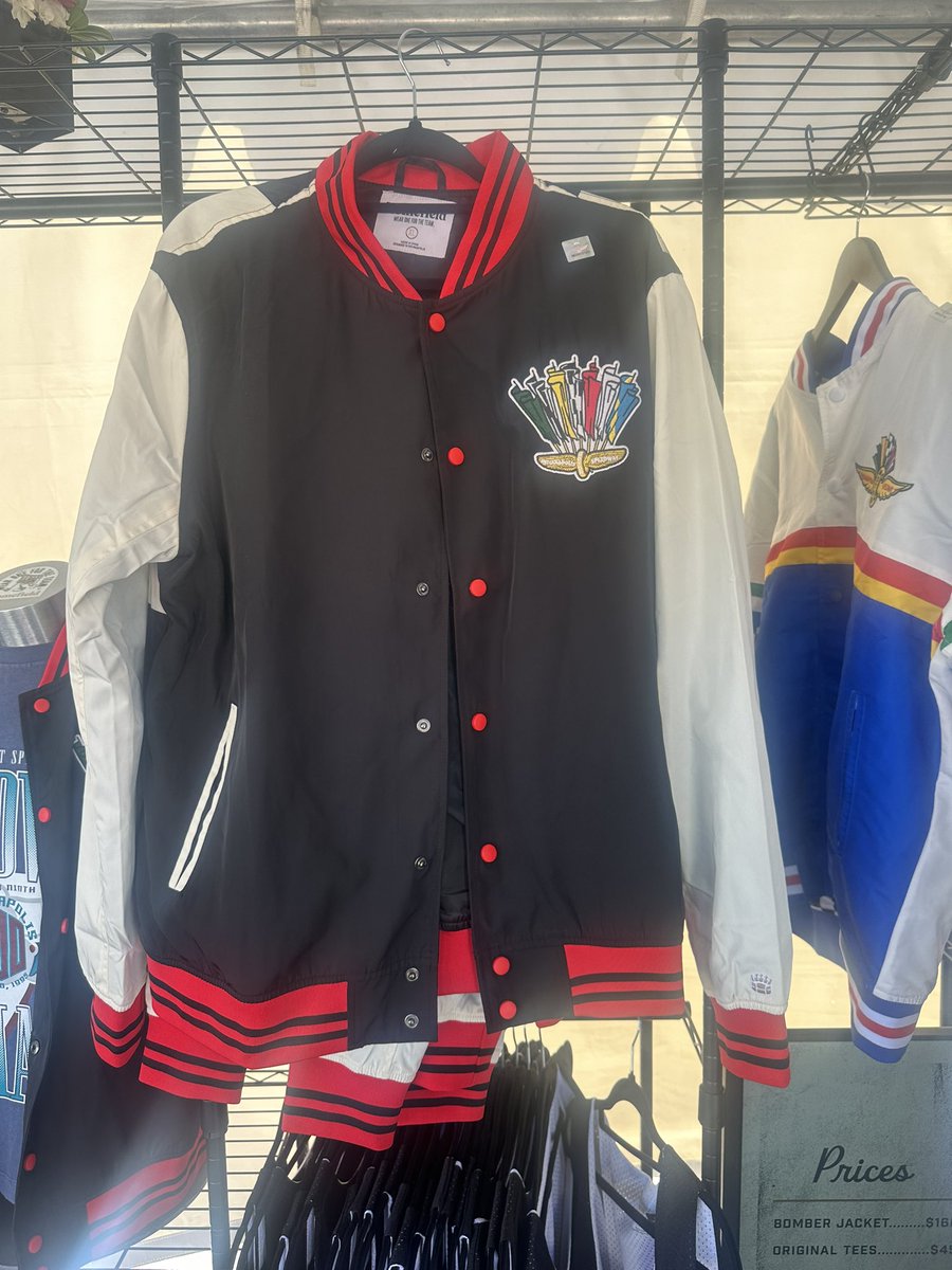 JennaFryer's tweet image. Yo, @HomefieldApparl has A SECOND JACKET made of 1960 seat covers