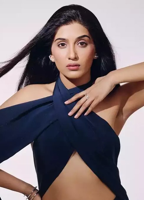 TVSpaces's tweet photo. #NimratKaurAhluwalia 💖💖💖 https://t.co/OiglkykySU