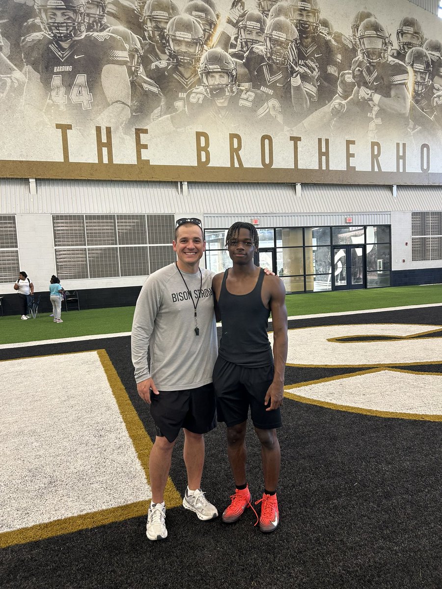 AJ Brown (@youngab_1) on Twitter photo Huge thanks to <a href="/Harding_FB/">Harding Football</a> and my guys <a href="/ltribb3/">Luke Tribble</a> <a href="/PaulSimmonsHU/">Paul Simmons</a> <a href="/Coach_Blank/">Sam Blankenship</a> for putting on a great camp!Had a good time competing and making more connections🙏🏾 Huge thanks to <a href="/Harding_FB/">Harding Football</a> and my guys <a href="/ltribb3/">Luke Tribble</a> <a href="/PaulSimmonsHU/">Paul Simmons</a> <a href="/Coach_Blank/">Sam Blankenship</a> for putting on a great camp!Had a good time competing and making more connections🙏🏾