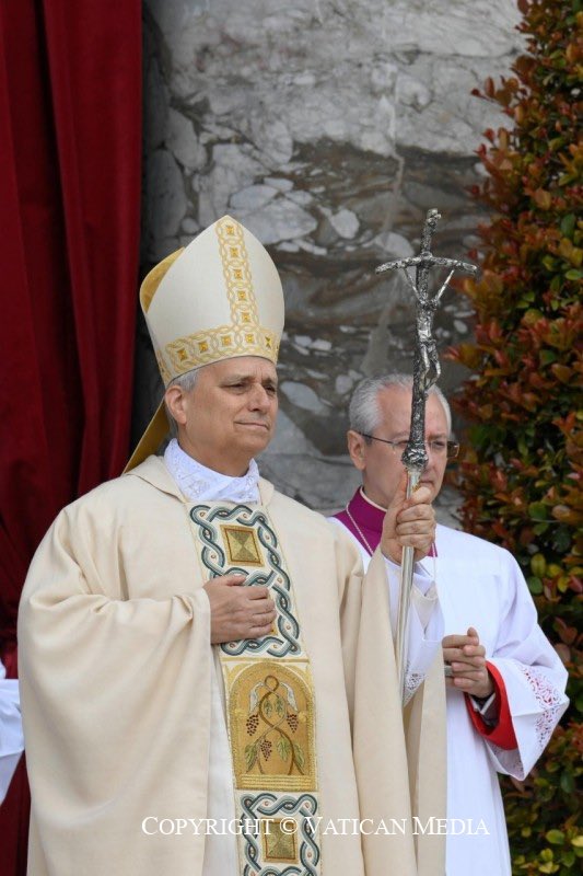 BUON INIZIO DI PONTIFICATO, PAPA LEONE
“In questo nostro tempo, vediamo ancora troppa discordia […]. E noi vogliamo essere, dentro questa pasta, un piccolo lievito di unità, di comunione, di fraternità. Noi vogliamo dire al mondo, con umiltà e con gioia: guardate a Cristo!”