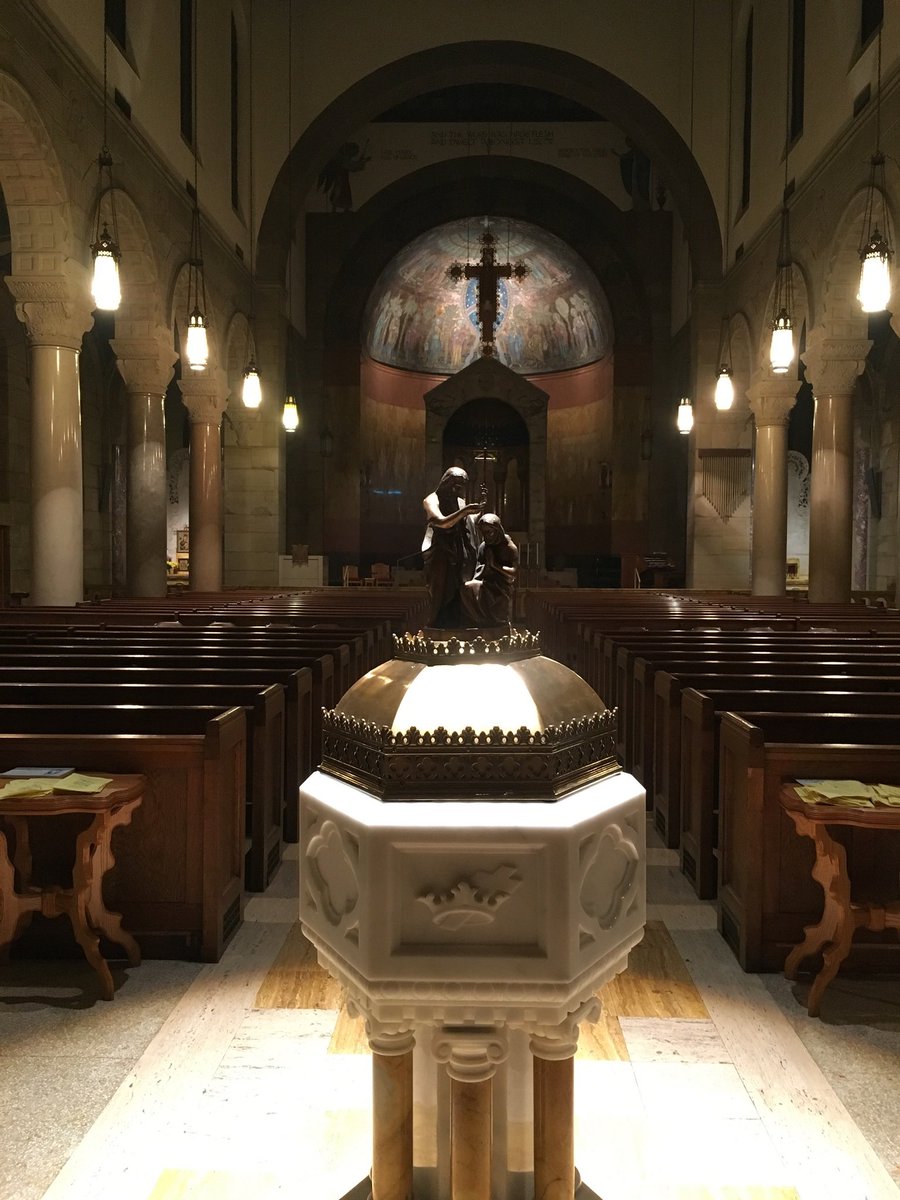 deaconbrews's tweet photo. @HippieReligious St. William-Cincinnati,OH https://t.co/QmPChSCgzY