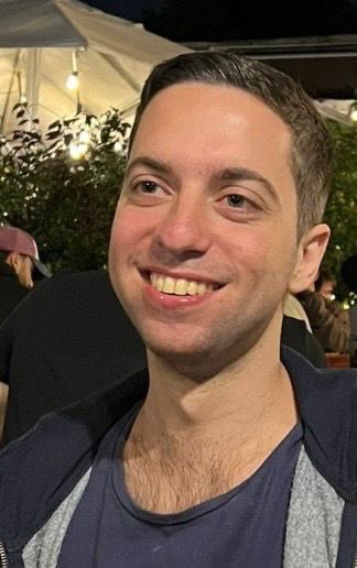 ComscienceBiu's tweet image. Proud moment for @Bar_ilan #ComputerScience ! Congrats to #PhDstudent Avi Kadaria on receiving the prestigious Clore Fellowship – awarded to Israel’s top 10 PhD students in sciences! His research with Prof. Liam Roditty focuses on optimizing computational processes #CSResearch