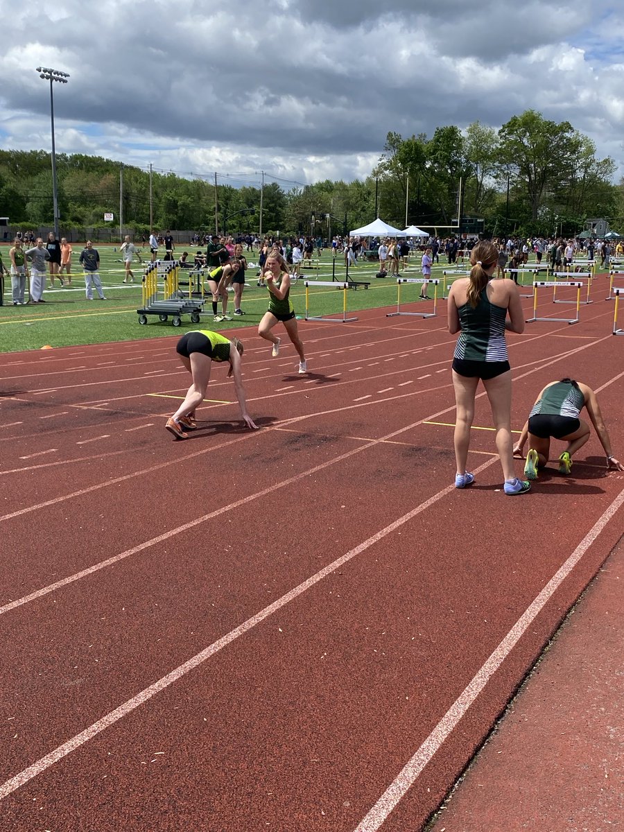 Hornets running hard in Div 5 State meet!