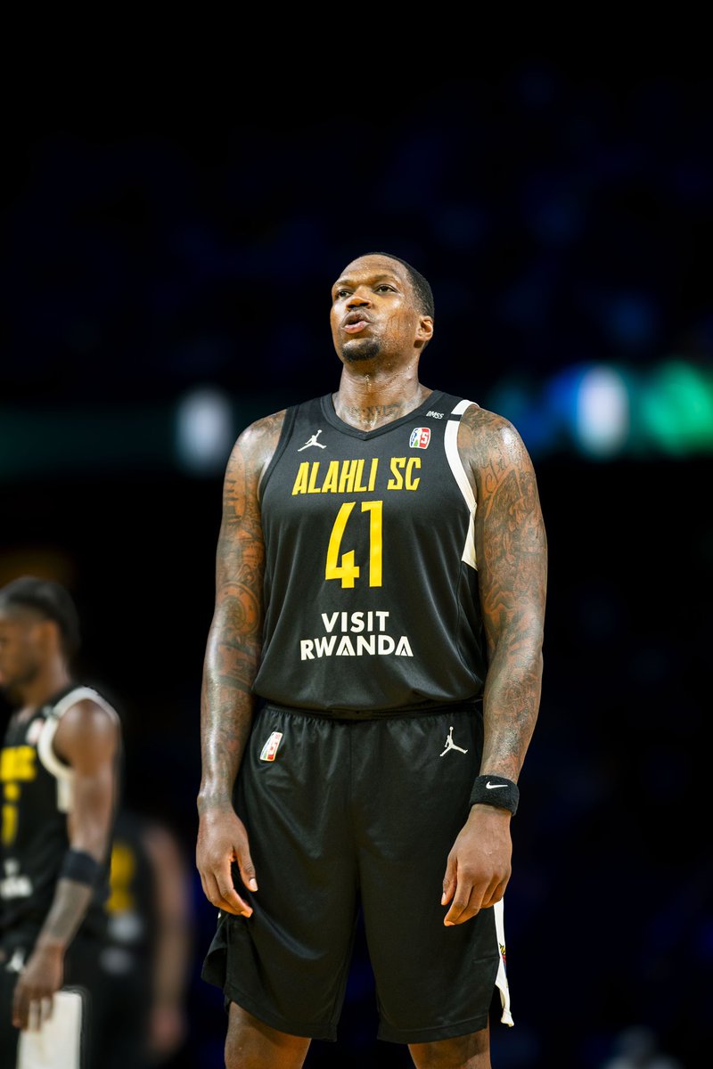 WHAT A MASTERCLASS FROM ALAHLI SC AGAINST NAIROBI 😳

🇱🇾 Alahli SC - 115
🇰🇪 Nairobi Thunder - 87

#41 Deon Thompson - 21pts, 14reb, 7ast