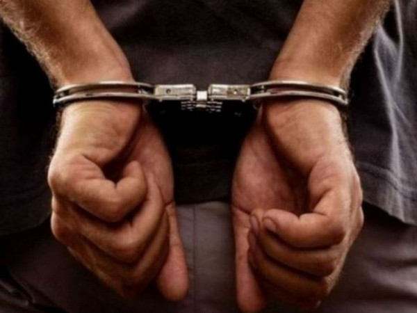 ani_digital's tweet photo. Haryana man arrested for leaking sensitive information to Pakistan
Read @ANI Story | https://t.co/y3WKiuXMZO
#Haryana #Nuh #SensitiveInformation #Pakistan https://t.co/QA4fQAFCuY